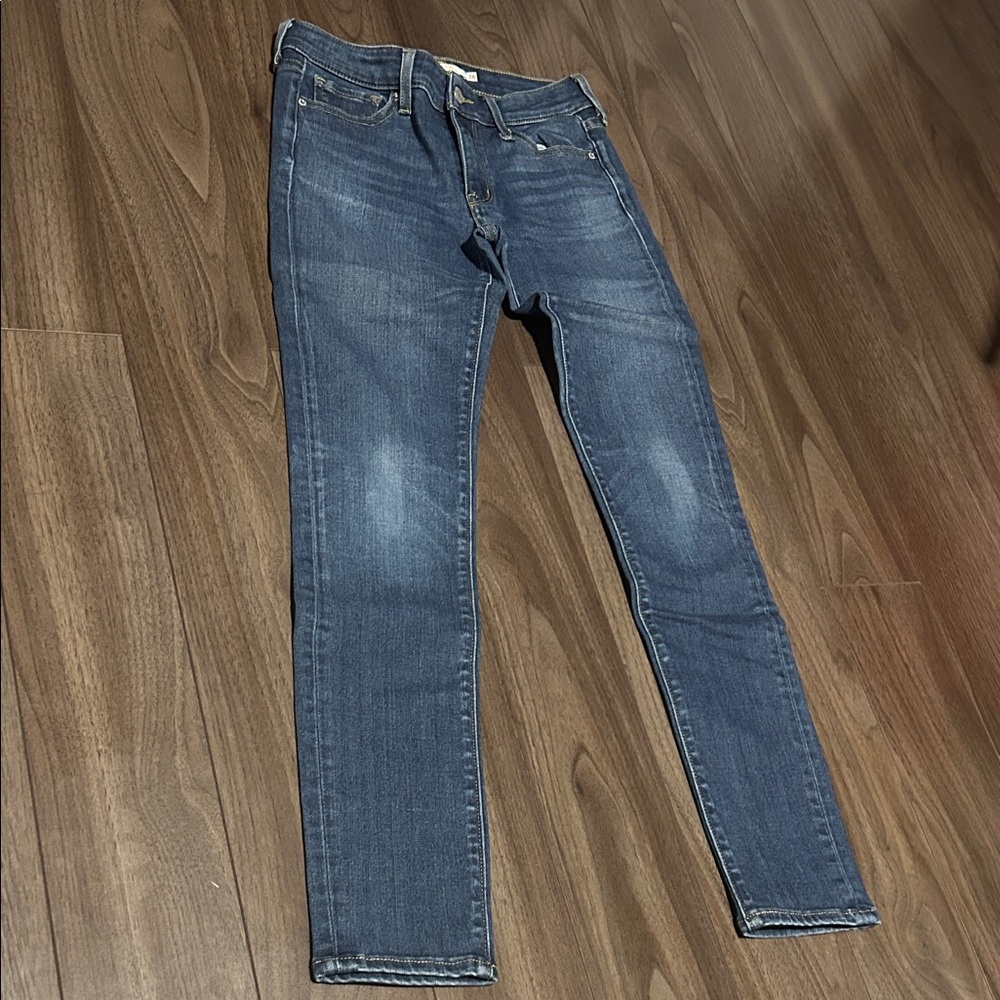 Levi's Classic Blue Women's Jeans